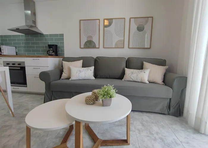 Апартаменти Cozy Near The Dunes