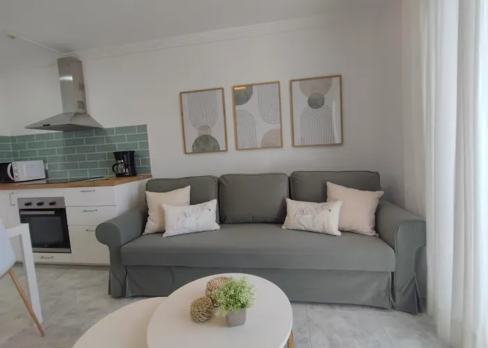 Апартаменти Cozy Near The Dunes *